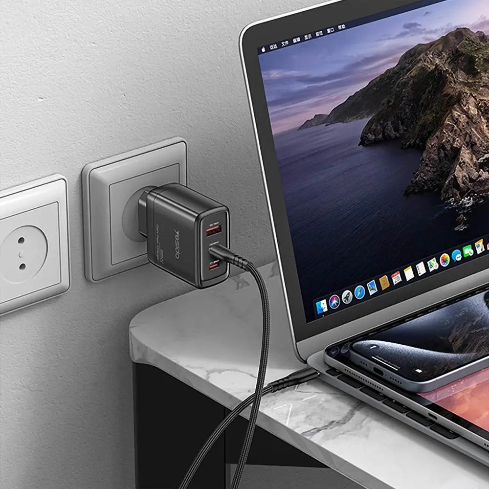 Network Charger with USB-C Cable Yesido YC144C, 65W, 3.25A, 1 x USB-A - 2 x USB-C, Black