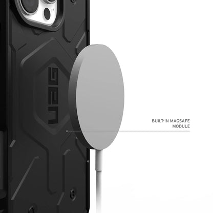 MagSafe Case for Apple iPhone 17, Urban Armor Gear, Pathfinder, Green
